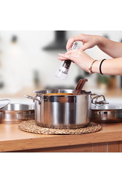 Serenk Modernistická sada 5dílných ocelových hrnců a pánví