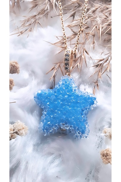 Serenity قلادة من الفولاذ المطلي بالبوليمر الأزرق مع شكل نجمة