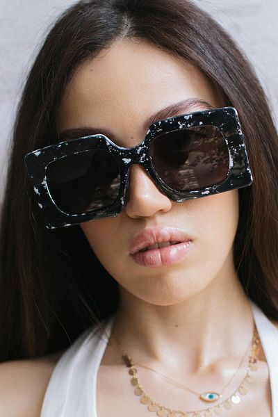 Bilge Karga Dirty Black Swallow Sunglasses