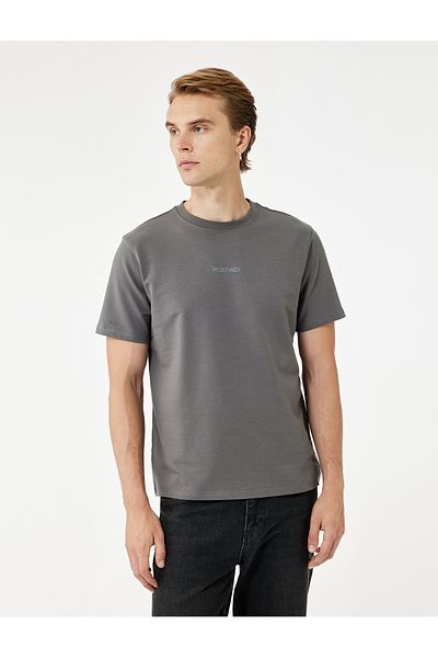Koton Short Sleeve Crew Neck Regular Fit Cotton Minimal Printed T-Shirt