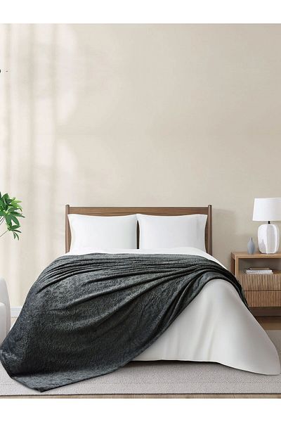 Donetella King Size Fleece Blanket 210x240 cm, Floral Texture Soft & Cozy, 350 GSM for Bed & Sofa