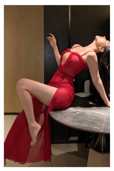 SİA LESS Red Lycra Transparent Nightdress with Long Straps and Slit Collar with Ruffle Detail