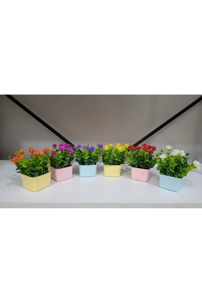La bella bazar 3 Adet Mini Saksılı Yapay Çiçek Dekoratif Plastik Çiçek Plastik Saksılı Dekoratif Süs Çiçeği