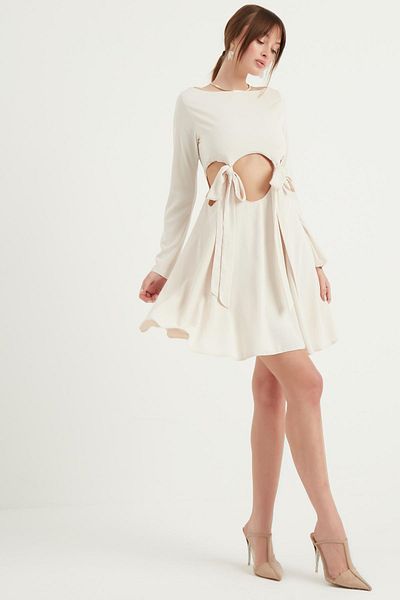 Chiquelle Rochie mini bej - cu cravată în talie 5067