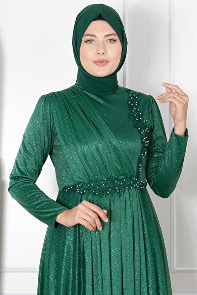 Fahima Βραδινό φόρεμα με λεπτομέρεια από γκιπούρ, ασημί, σμαραγδί FHM862