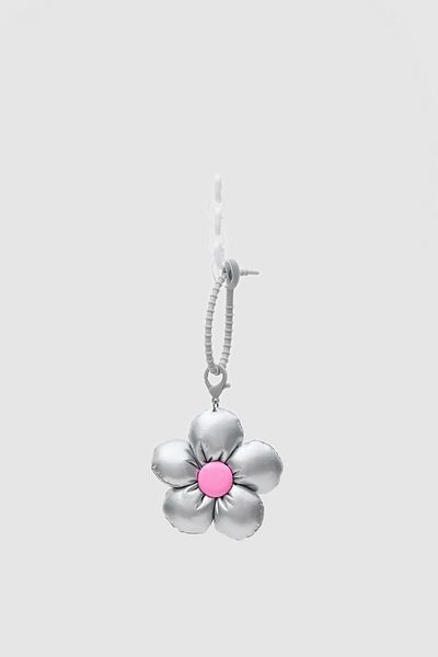GUONN Charm & Keychain with Daisy Figure – Cute Bag Wallet Accessory