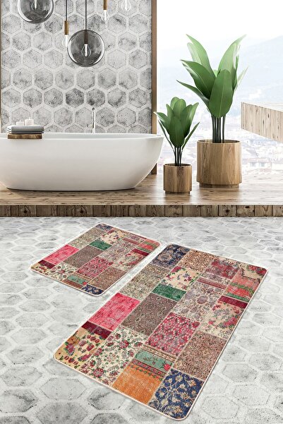 Realhomes Red - Patchwork Motif on Cream Floor Traditional Vintage Ethnic Motifs 2-Piece Bath Mat Set