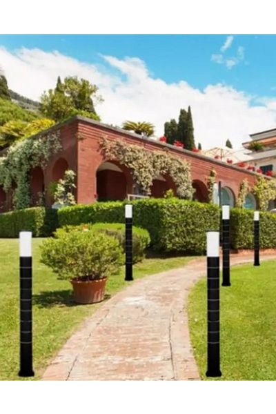 Cata Roman Garden Luminaire