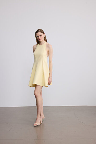 SevdeUgur Halter Yaka Volanlı Sarı Elbise