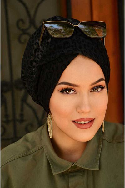 Aişe tesettür Black Filled Cross Banded Embossed Bonnet