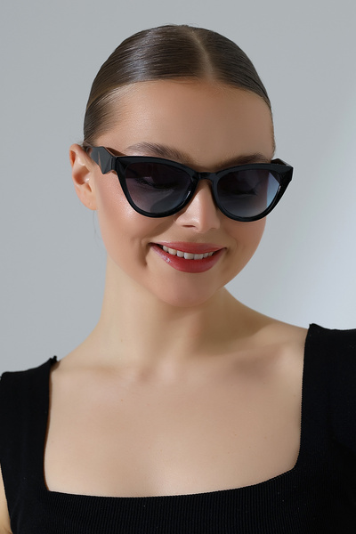 Lozzo نظارة شمسية كات آيز سوداء للنساء UV400 23028 c2