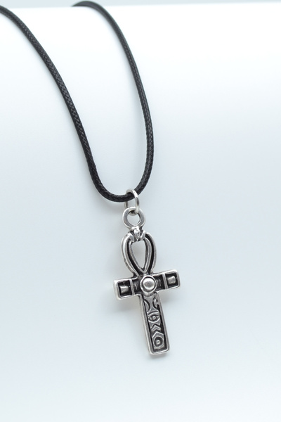 Bu Farklı Ankh Anahtarı - Nil'in Anahtarı Gümüş Kaplama Deri İp Kolye