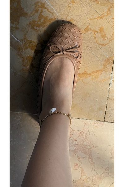 Muse Sister Summer Themed White Seashell Anklet