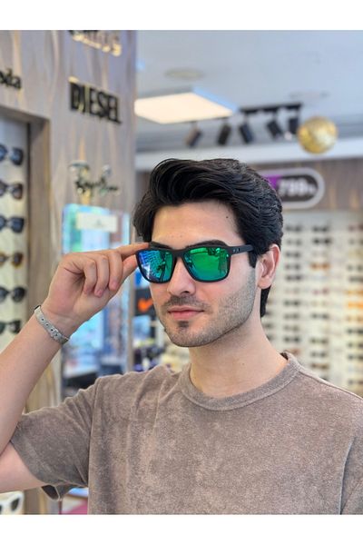 Olivier Philippe Olivier Philippe 3806 Green Polarized Sunglasses - 58 Model