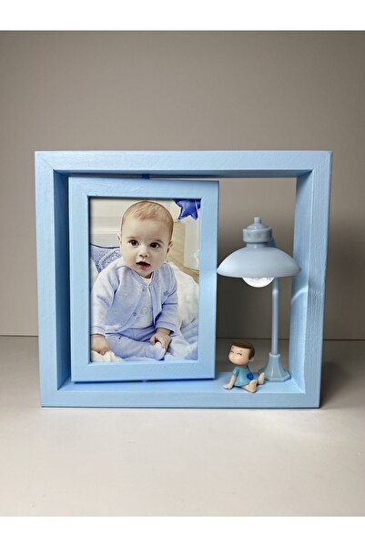 AHŞAPTAN SANAT Cadru rotativ din lemn cu figurină de băiat cu lampă