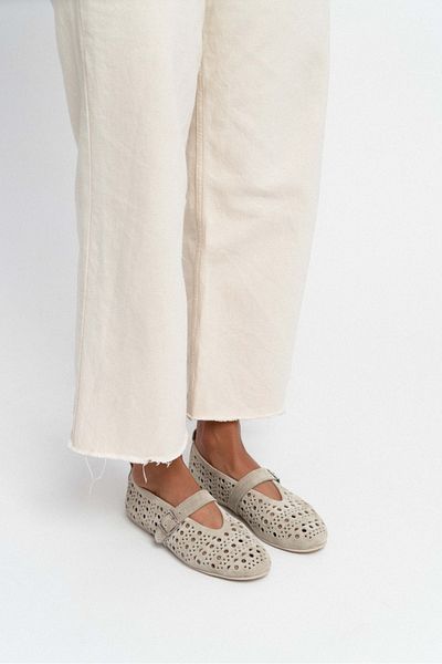NİŞANTAŞI SHOES Patter Beige Suede Studded Genuine Leather Buckle Detail Flat Sole Women's Ballerinas