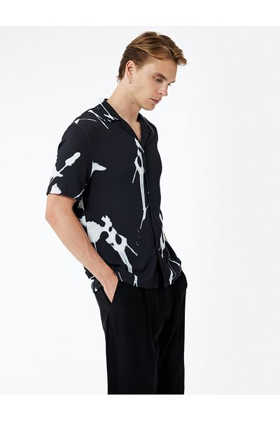 Koton Regular Fit Short Sleeve Turn-Down Collar Patterned Shirt