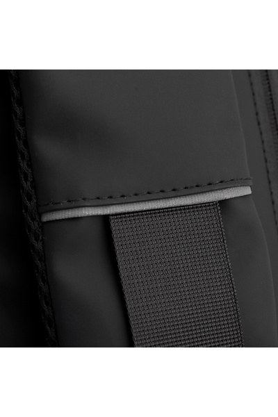 Evolution Men's Adjustable Cross Strap Chest Bag