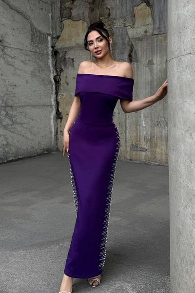 Modafeminen Strapless Neckline Scuba Fabric Dress with Pearls on the Sides Purple 583242