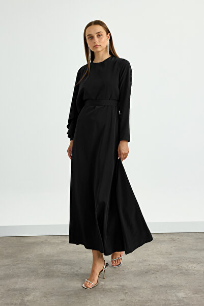 Birgül Bektaş Black Cape Detailed Dress
