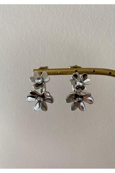 marsel aksesuar Xuping Flower Stone Detailed Silver Hoop Earrings