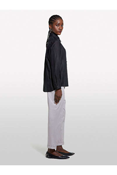 Sisley Γυναικείο μαύρο πουκάμισο 100% λινό με κουμπιά και μακρυμάνικο πουκάμισο με τσέπη στο στήθος