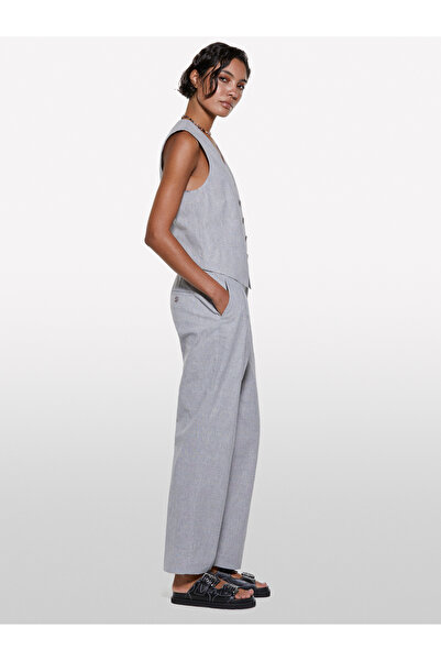 Sisley Women's Gray Linen Blended Buttoned Pocket Vest