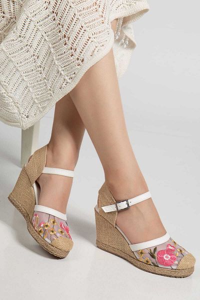 Kartezyen New Season Mesh Embroidered Wedge Heel Straw White Shoes