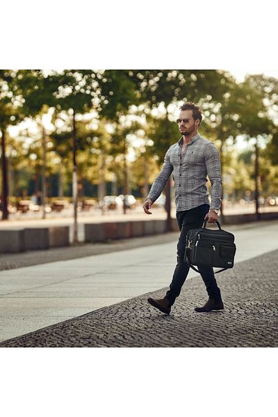 zagatto Men’s shoulder bag, black, spacious messenger briefcase, waterproof, 39x30x21 cm, ZG141