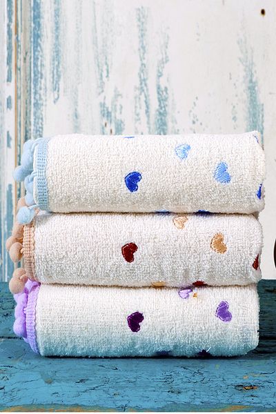 BAMİROSE 30X50 CM SET DE PROSOP CADOU CU 3 POMPOANE CROSETATE CALFON