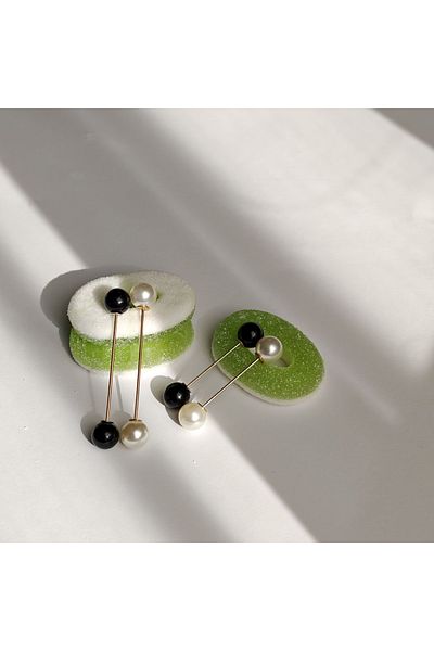 PlateraShop Set of 4 Decorative Pins with White and Black Pearls Fashion Statement Accessories