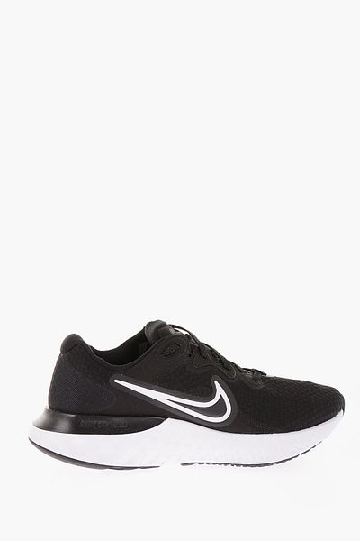 Nike Fabric Run 2 Sneakers