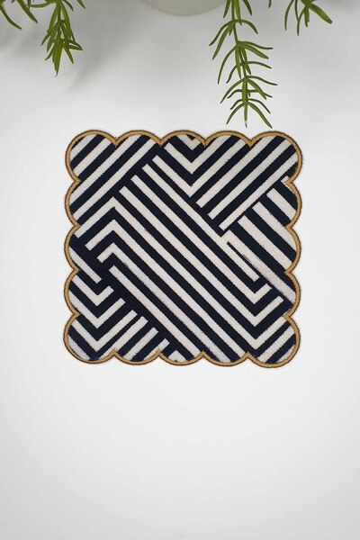 decofav Zigzag pletena maramica za koktele sa crno-belim vezom, 1 komad