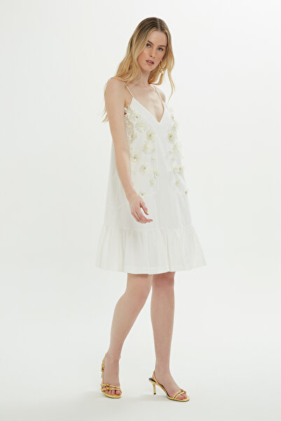 GİZİA Çiçek Detaylı Volanlı Ekru Kısa Elbise