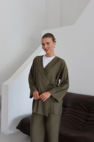 ilmek Women's Crinkle Textured Wrap Kimono Set