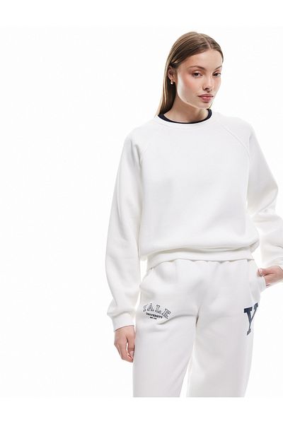 Koton Three Thread Raised Stitching Detailed Crew Neck Oversize Sweatshirt
