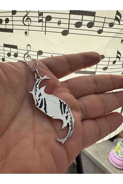 Herşey Nota Elegant Fish Figured Unisex Necklace – Symbol of Nature and Aesthetic Detail