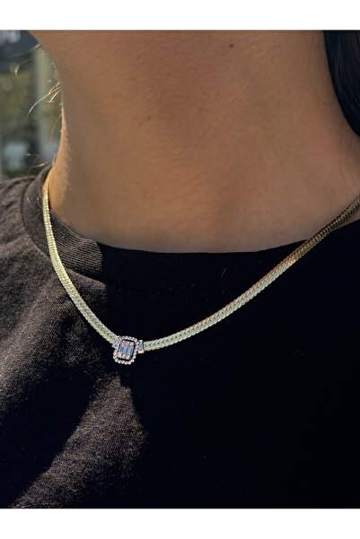 Has Kuyumcum 14 Ayar Altın Baget Taşlı Yılan Sırtı Kolye