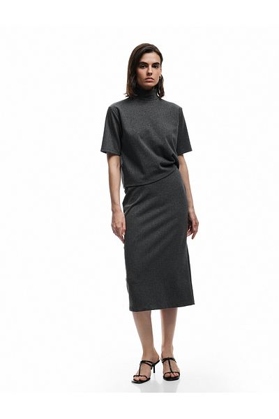 Koton Glitter Short Sleeve Stand Collar T-Shirt with Metallic Thread Detail