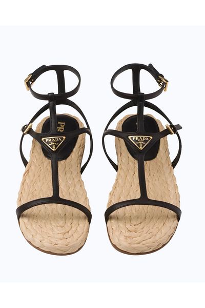 Prada Sport صنادل نسائية جلدية بشعار مثلث