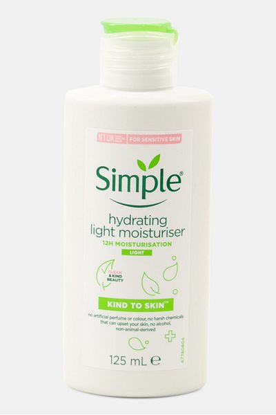 Unilever Simple Hydrating Light Daily Face Moisturizer, 125 ml