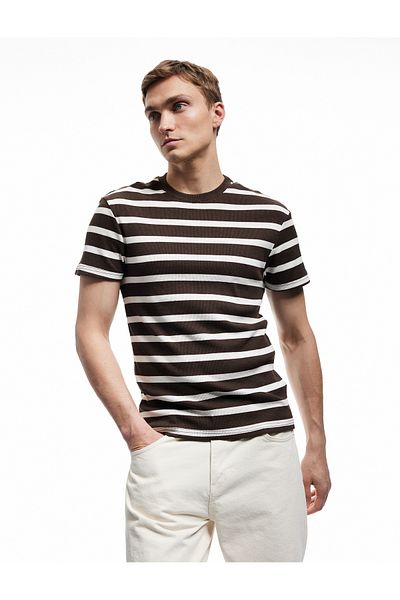 Koton Κοντό μανίκι Crew Neck Slim Fit ριγέ μπλουζάκι