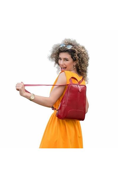 Magazinul de genti Women's backpack made of fine natural leather, model 250, Bordeaux