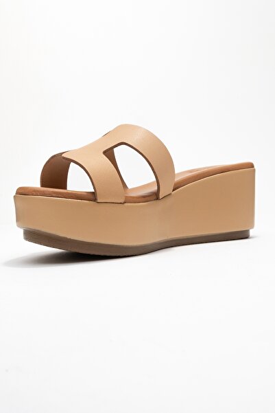 LuviShoes LIA Koyu Bej Cilt Hakiki Deri Kadın Dolgu Topuklu Terlik