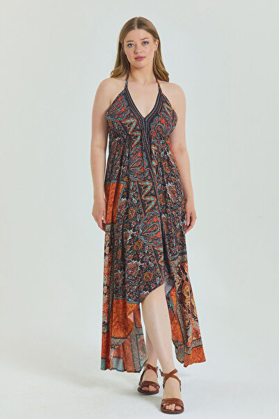 Los banditos Backless Strap Plus Size Dress