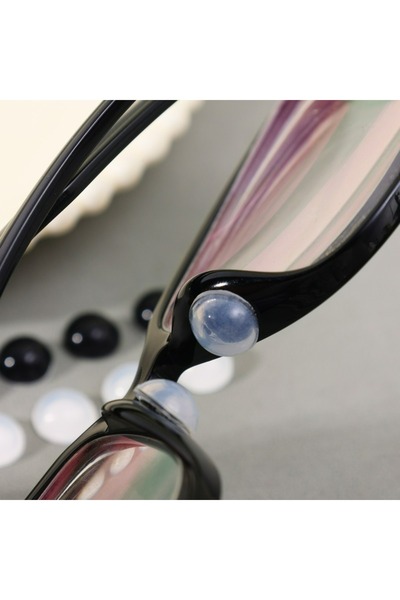 LOVYCO 1 Pair White Round No Trace Silicone Nose Pad Non-Slip Convenient Very Comfortable Aesthetics