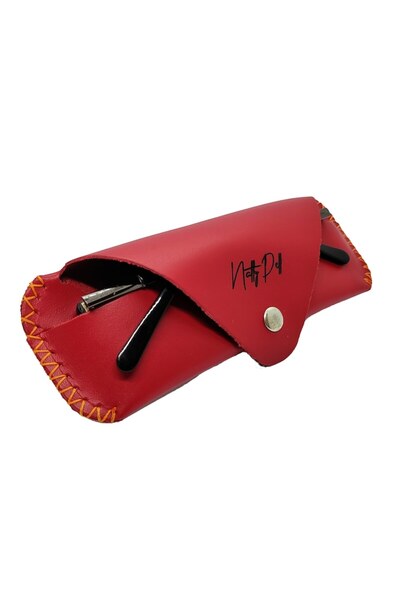 Natty Pell Etui Natty Pell, handmade, red and orange stitching