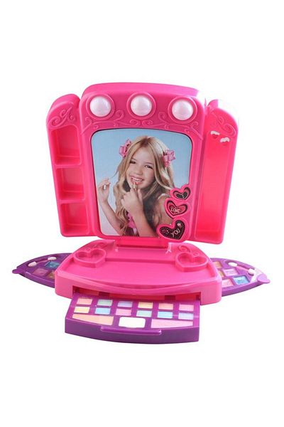 ideal STORE Makeup kit with lighted mirror, 11 eyeshadows, 11 glosses, 2 lipsticks, 2 brushes and