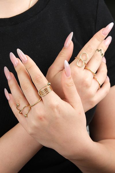 Jack Ferrero Women's Gold Color Non-Fade Ring Set
