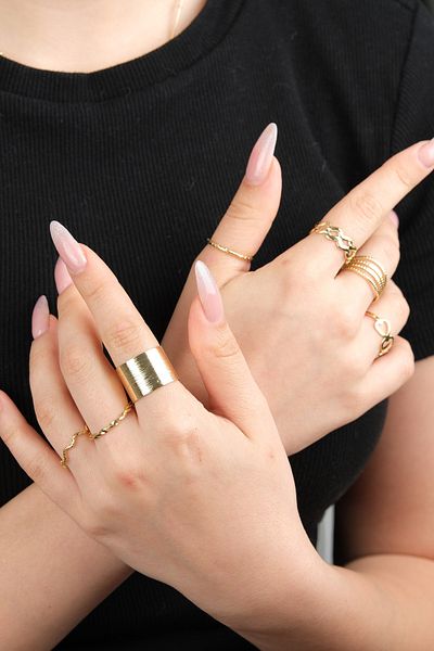Jack Ferrero Women's Gold Color Non-Fade Ring Set